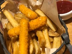芝士薯条-MR.ROCKY洛奇先生RESTAURANT&BAR(宝安壹方城店)