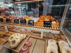-焙丽拾光(麦凯乐直营店)