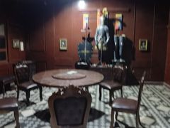 -暴风岛沉浸式体验馆(百联世纪店)