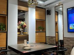 -野迹·石橄榄鸡·烧烤(新洲店)