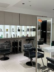 -M² LAB SALON