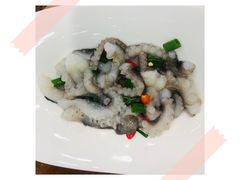 -青瓦餐厅·生鱼片·韩园烤肉(西塔店)