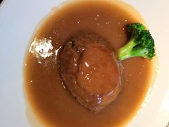 古法鲍汁扣鲜鲍鱼皇-皇朝会.经典传统粤菜(外滩店)