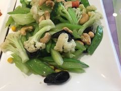 -肘子酥·天津菜·特色捞面(德云社店)