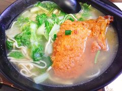 大排面-家烧面馆【南山路知名经典面食】