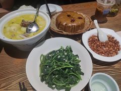 -佬湘楼·27年湘菜(天河都市广场店)