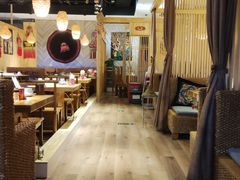 大堂-云尊府蒸汽石锅鱼云南菜(龙旗店)