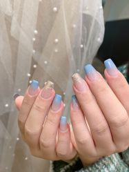 -花岐款式专研健康美甲沙龙