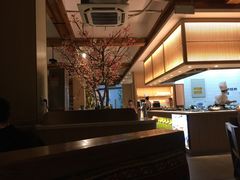 -蜜桃餐厅·伴山(湖滨商业街店)