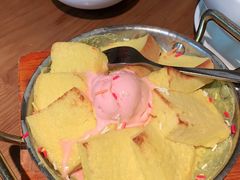 火爆面包-吕氏疙瘩汤·新派鲁菜(济南万象城店)