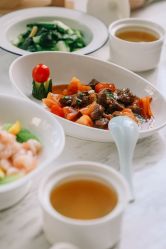 -玥奢国际母婴护理中心(滨江宝龙店)