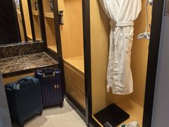 -青岛海尔洲际酒店