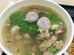 -飞厦老二手槌牛肉丸店