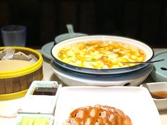 -韵秋荷(宝山龙湖天街店)