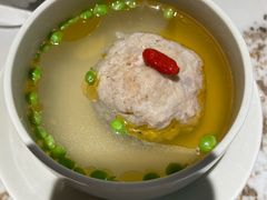 手剥咸蛋黄狮子头-永春园·扬州早茶·淮扬菜(漫乐城店)