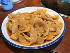 -亿诣蝎府炸酱面羊蝎子火锅(酷车小镇店)
