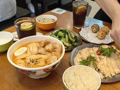 -绿柠食堂(北外滩店)