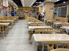 大堂-江城燕子大排档(江汉路步行街店)