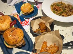 -必胜客(东兴商厦店)