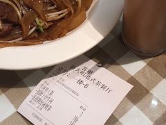 -新大咀港式茶餐厅(宝山万达店)