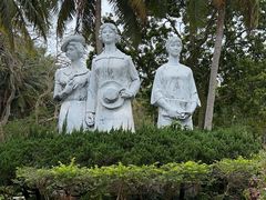 -东郊椰林
