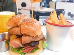 德国盘肠汉堡-HELLO 27 意面·沙拉·帕尼尼