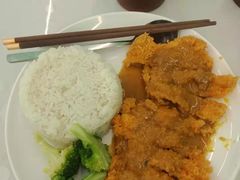 -新荔园茶餐厅(荔湾区府宿舍大院店)