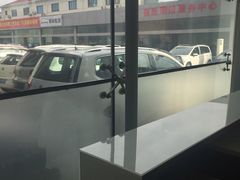 -上汽大众4S店(上海冠松店)