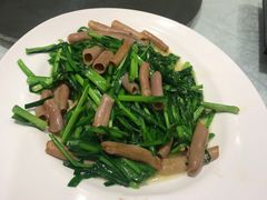 -赶海部落海鲜城(海阳路店)