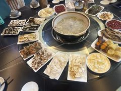 -野菌皇海景野生菌火锅(滨海大道店)