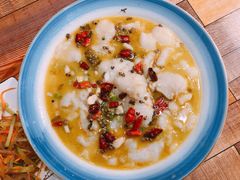 酸菜鱼-满堂春特色餐馆