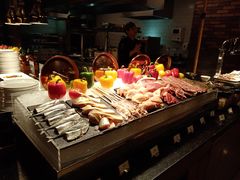 自助取餐区-OPEN開全日自助餐厅·西餐·海鲜(佛山希尔顿酒店)