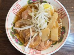 -拉面莊夢語＆中华料理八椿