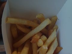 -肯德基(湾畔店)