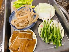-艾嬢七八九老火锅(37年李子坝店)
