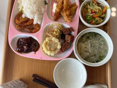 -上海宝宁宝马4S店