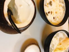 -志龙皇冠吃货椰子铺