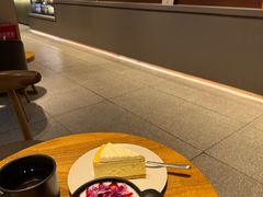 -星巴克臻选(上海中环广场2F店)