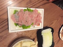 -佬土鹅肠火锅(解放路店)