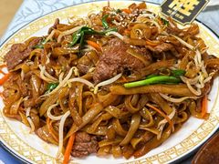 干炒牛河-天宝食坊·啫啫煲大排档(西华路店)