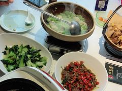 -一江水食府(后湖店)