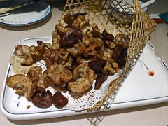 -老码头黑皮肘子锅包肉(赣水路店)