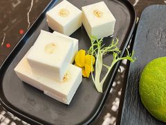 -海派悦庭·海胆烧麦·新融合菜(凯德广场店)