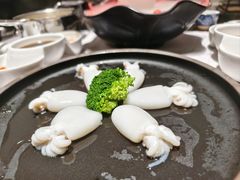 -红鼎豆捞·非遗鲍皇汤火锅(宝丰路店)