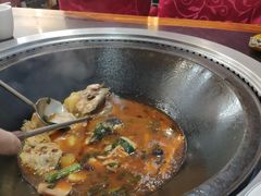 -老刘生态大鱼坊铁锅炖鱼(赛马场店)