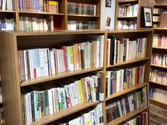 -晓风书屋(大学路店)