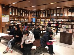 -诚品(信义店)