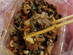 -周良天山牛杂城(天山路总店)