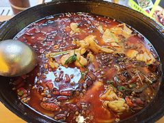-鸿顺老铁锅美蛙鱼府(解放碑店)