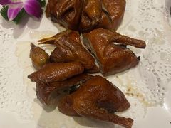 妙龄乳鸽-香山家宴